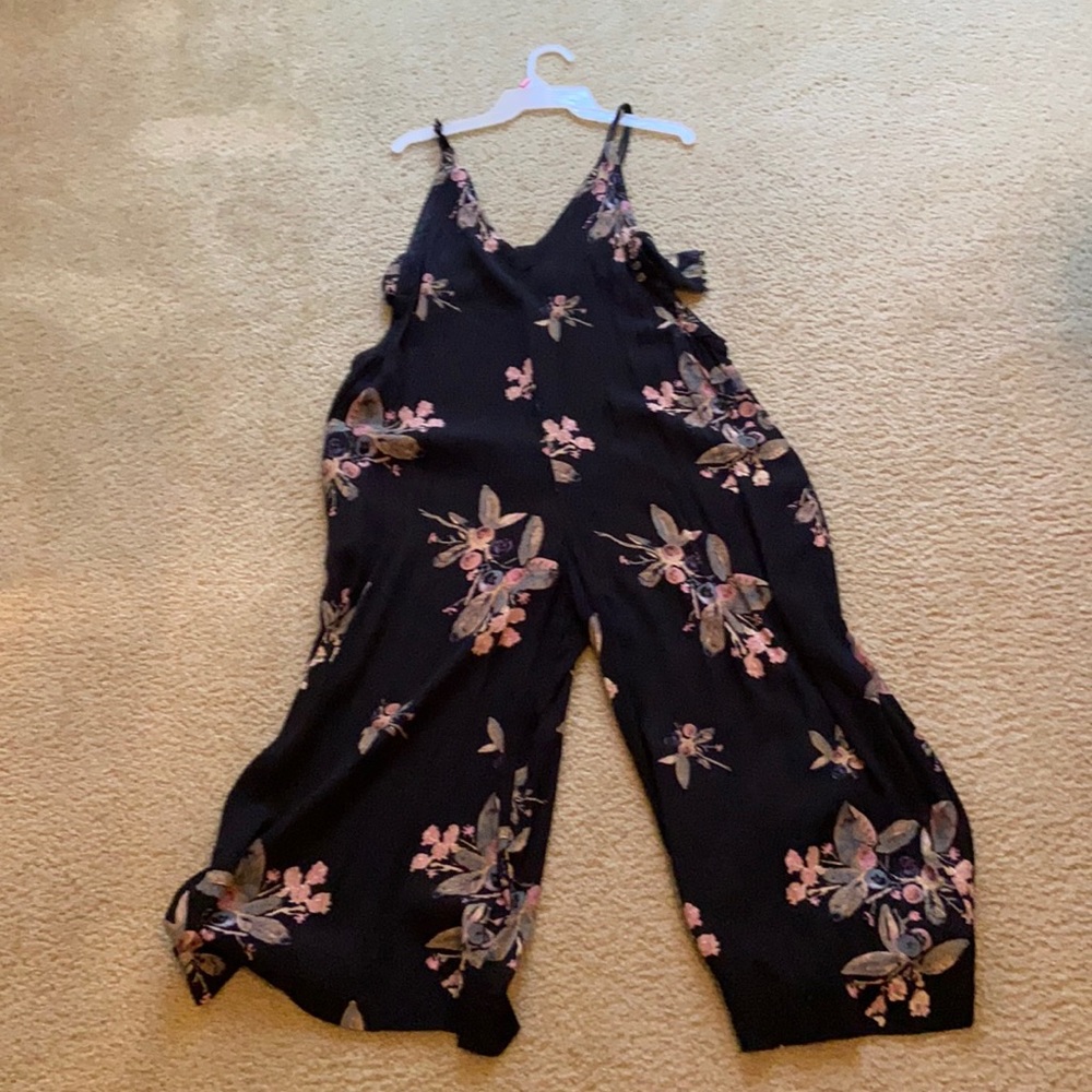Free people jumper size XS